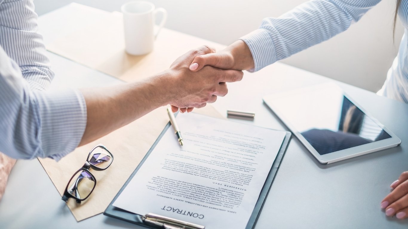 IT contracts